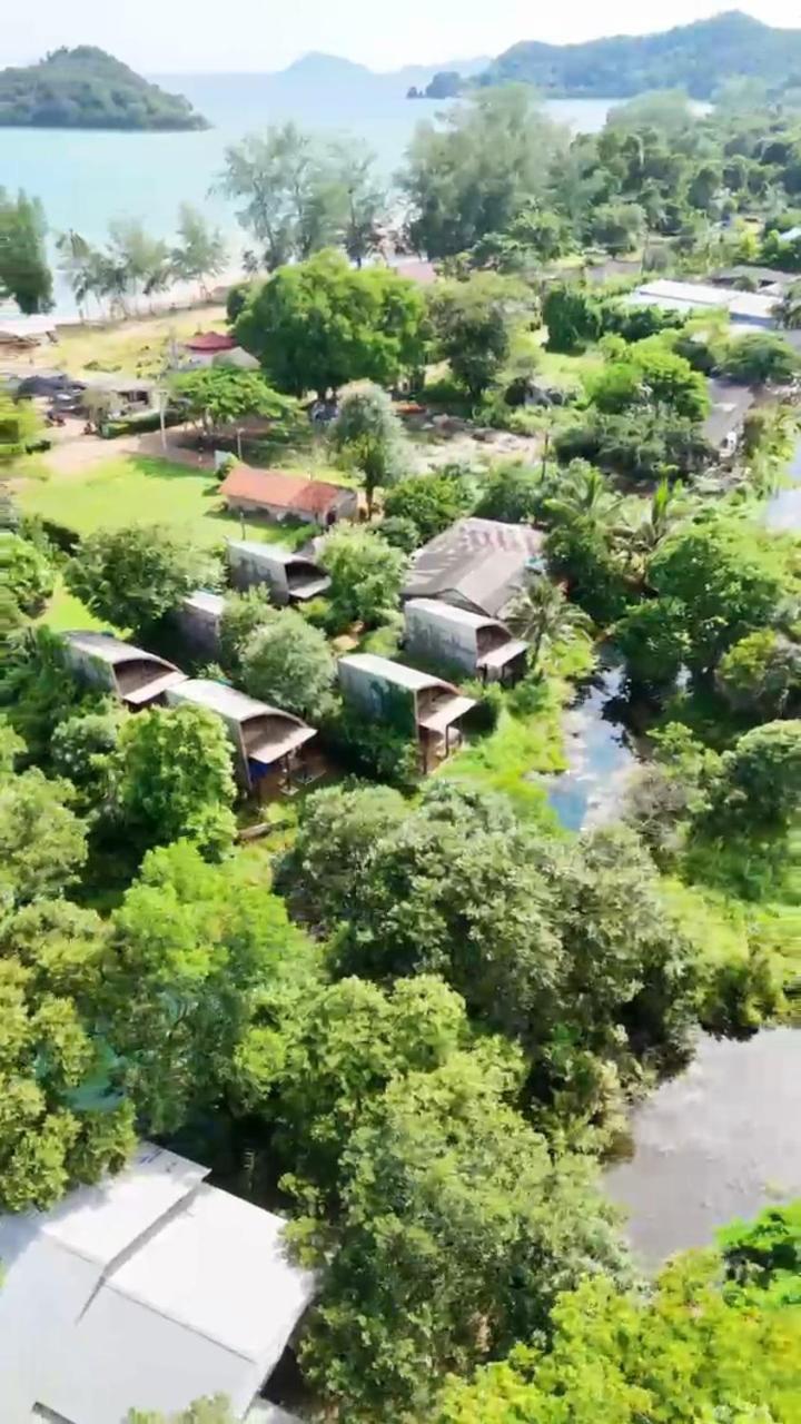 Koh Mak Living Vila Exterior foto